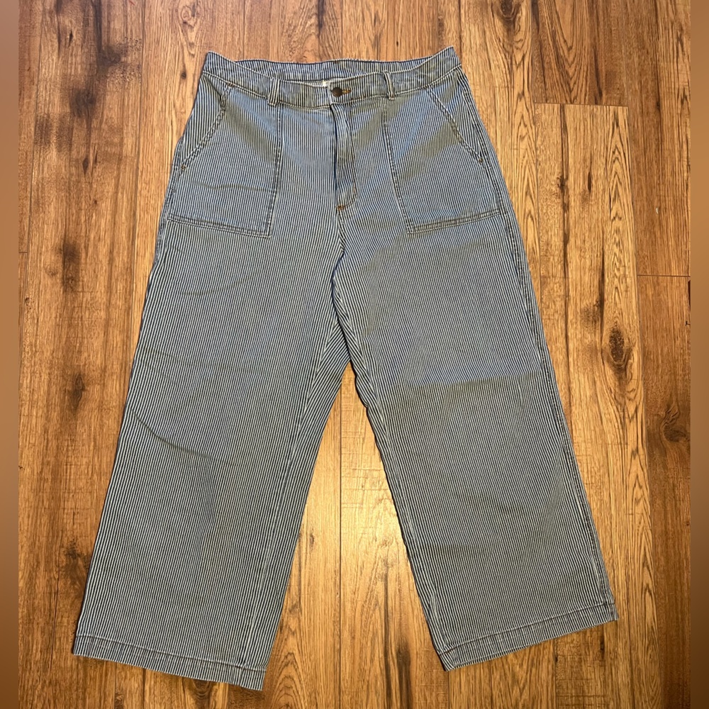 Universal Thread Blue and white striped denim pants
